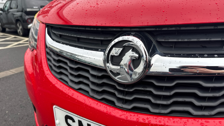 Vauxhall Viva 1.0 SE 5dr [A/C] Petrol Hatchback